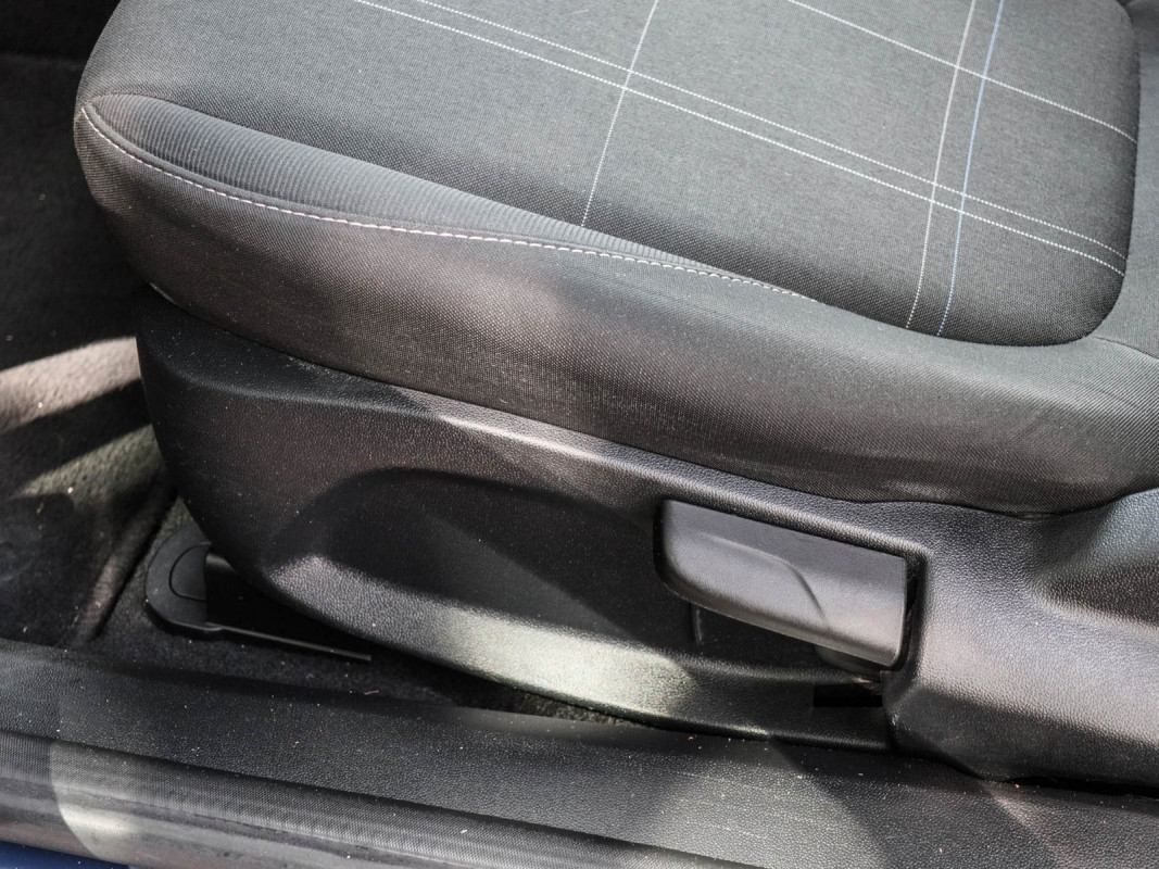 Ford Fiesta - Limousine - Blau - Gebrauchtwagen - Bild 15