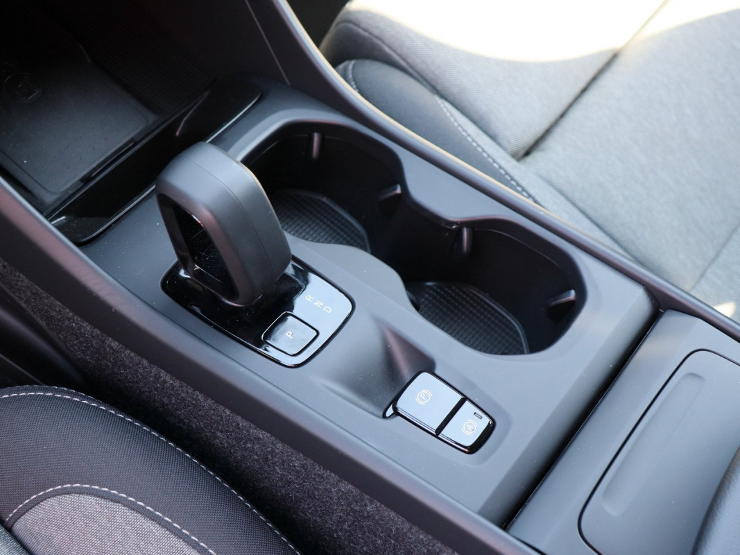Volvo XC40 B3 - SUV/Off-road - Grau - Gebrauchtwagen - Bild 10