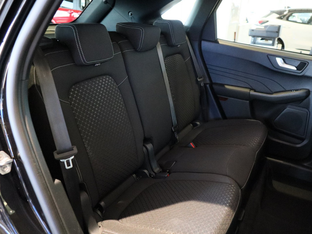 Ford Kuga - SUV/Off-road - Schwarz - Neuwagen - Bild 4