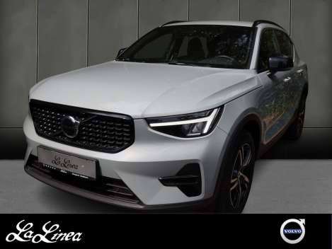 Volvo XC40 T2 - SUV/Off-road - Grau - Gebrauchtwagen - Bild 1