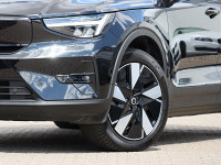 Volvo XC40 Twin Ultimate Recharge AWD - SUV/Off-road - Schwarz - Gebrauchtwagen - Bild 5
