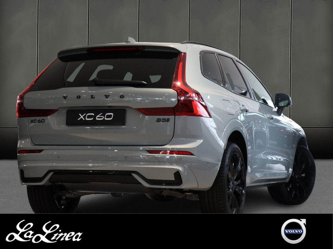 Volvo XC60 B5 Plus Black Edition AWD - SUV/Off-road - Grau - Neuwagen - Bild 2