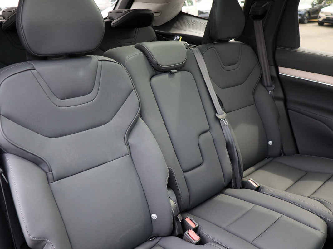 Volvo EX90 Twin Motor AWD - SUV/Off-road - Grau - Gebrauchtwagen - Bild 4