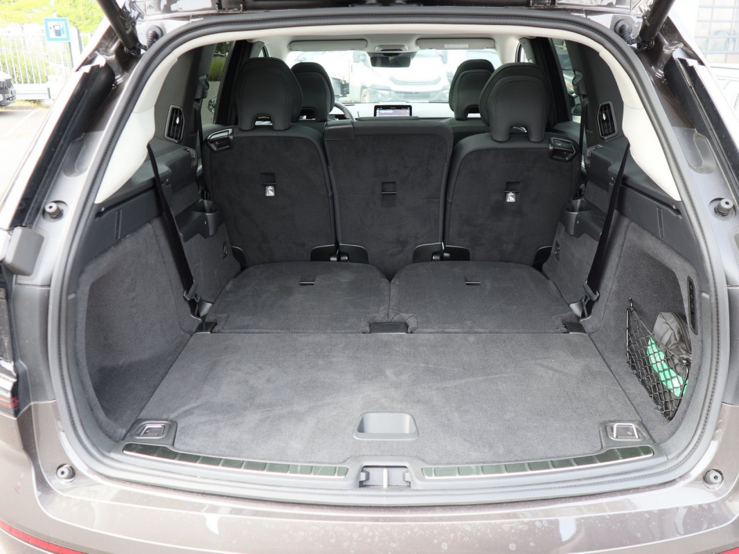 Volvo EX90 Twin Motor AWD - SUV/Off-road - Grau - Gebrauchtwagen - Bild 10