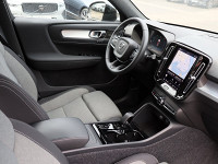Volvo XC40 B4 - SUV/Off-road - Blau - Gebrauchtwagen - Bild 3