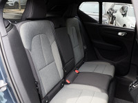 Volvo XC40 B4 - SUV/Off-road - Blau - Gebrauchtwagen - Bild 4
