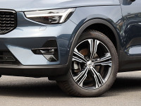 Volvo XC40 B4 - SUV/Off-road - Blau - Gebrauchtwagen - Bild 5