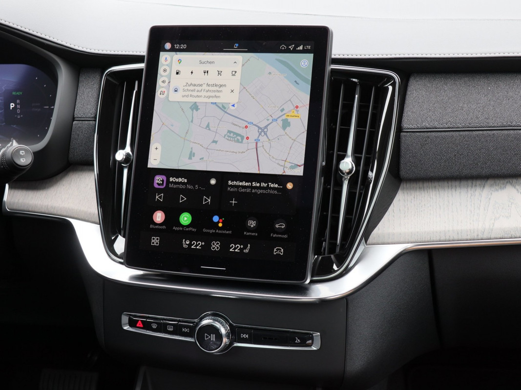 Volvo XC90 Plus Dark Recharge Plug-In Hybrid AWD - SUV/Off-road - Blau - Gebrauchtwagen - Bild 7