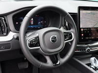 Volvo XC60 B5 Ultra Black Edition AWD - SUV/Off-road - Grau - Gebrauchtwagen - Bild 9