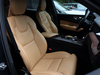 Volvo XC60 B5 - SUV/Off-road - Blau - Gebrauchtwagen - Bild 6