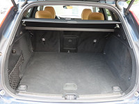 Volvo XC60 B5 - SUV/Off-road - Blau - Gebrauchtwagen - Bild 11