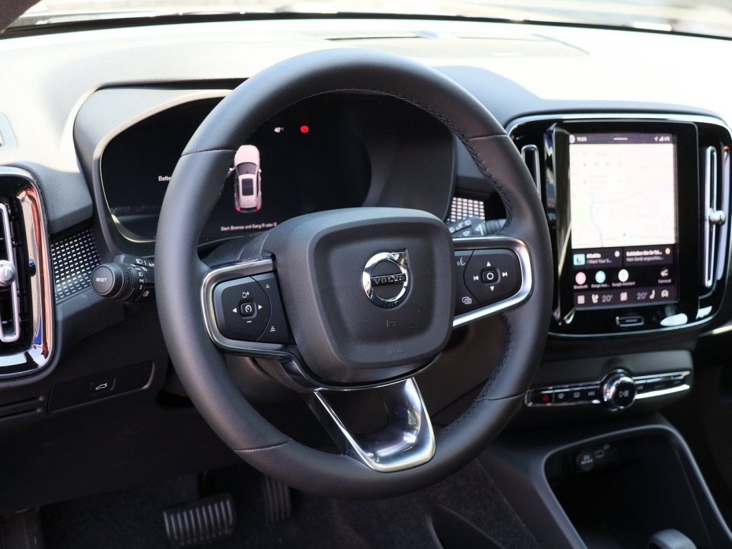 Volvo EX40 Ultra Black - SUV/Off-road - Blau - Gebrauchtwagen - Bild 9