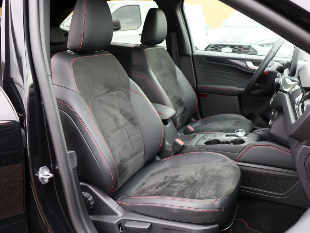 Ford Kuga - SUV/Off-road - Schwarz - Gebrauchtwagen - Bild 6