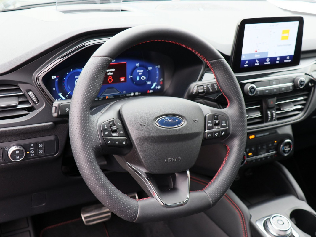Ford Kuga - SUV/Off-road - Schwarz - Gebrauchtwagen - Bild 10