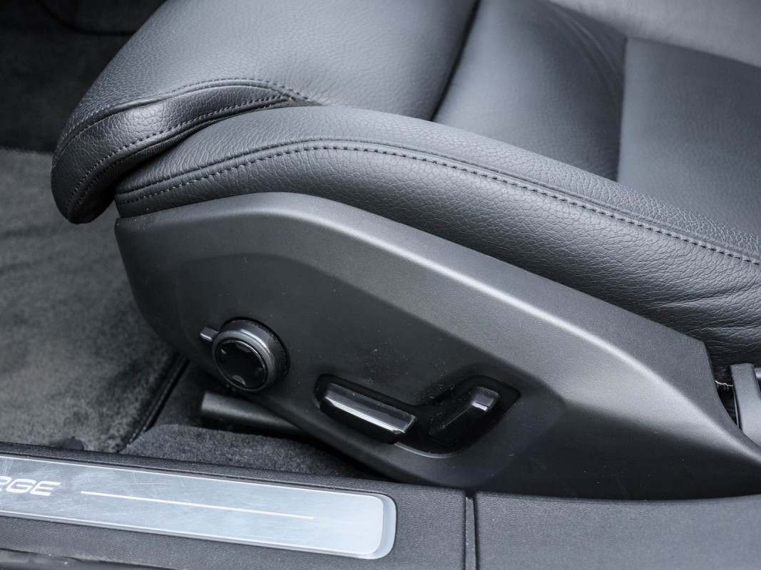 Volvo S90 T8 Recharge AWD - Limousine - Weiss - Gebrauchtwagen - Bild 13