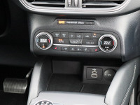 Ford Kuga - SUV/Off-road - Schwarz - Gebrauchtwagen - Bild 9
