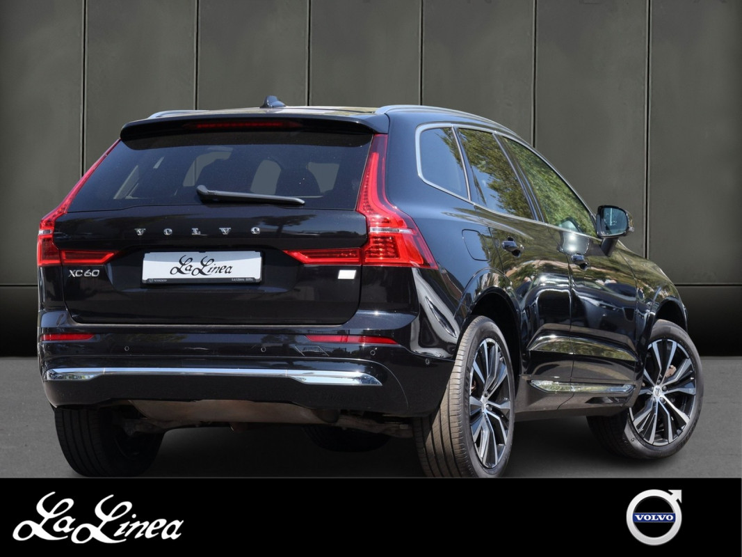 Volvo XC60 T8 AWD - SUV/Off-road - Schwarz - Gebrauchtwagen - Bild 2