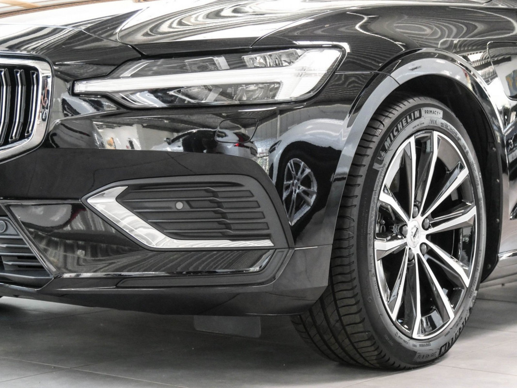 Volvo V60 - Kombi - Schwarz - Gebrauchtwagen - Bild 5