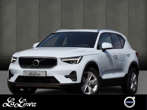 Volvo XC40 B3 - SUV/Off-road - Blau - Gebrauchtwagen - Bild 1