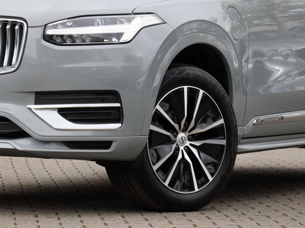 Volvo XC90 T8 Core Recharge Plug-In Hybrid AWD - SUV/Off-road - Grau - Gebrauchtwagen - Bild 5