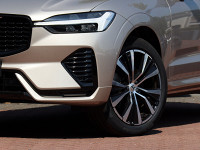 Volvo XC60 B4 - SUV/Off-road - Braun - Gebrauchtwagen - Bild 5