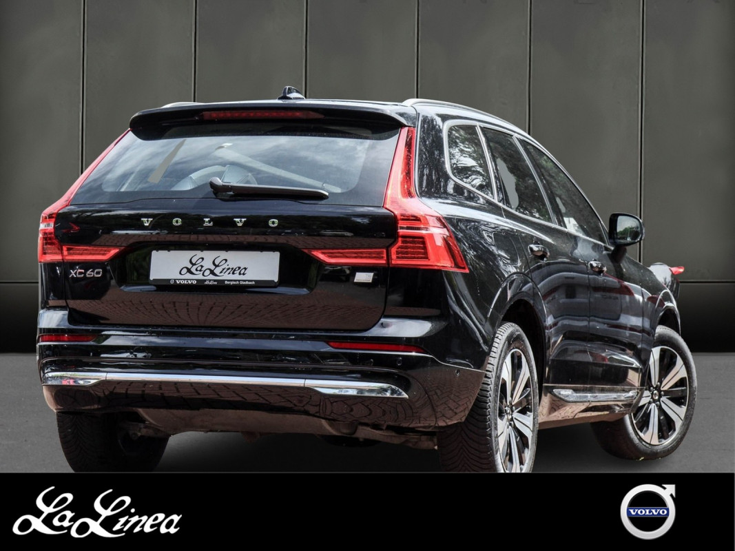 Volvo XC60 T6 - SUV/Off-road - Schwarz - Gebrauchtwagen - Bild 2