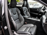 Volvo XC60 T6 - SUV/Off-road - Schwarz - Gebrauchtwagen - Bild 6