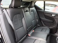 Volvo XC40 B3 - SUV/Off-road - Schwarz - Gebrauchtwagen - Bild 4