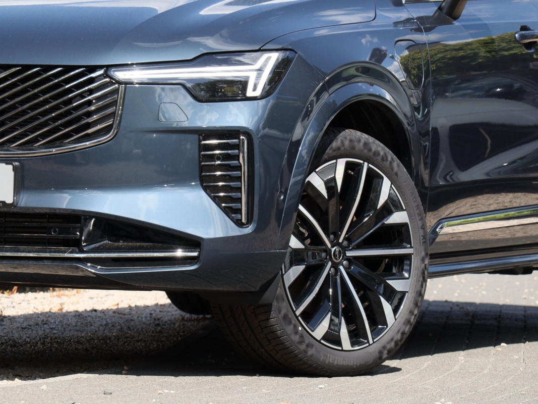 Volvo XC90 T8 AWD - SUV/Off-road - Blau - Gebrauchtwagen - Bild 5