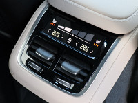 Volvo XC90 T8 AWD - SUV/Off-road - Blau - Gebrauchtwagen - Bild 15