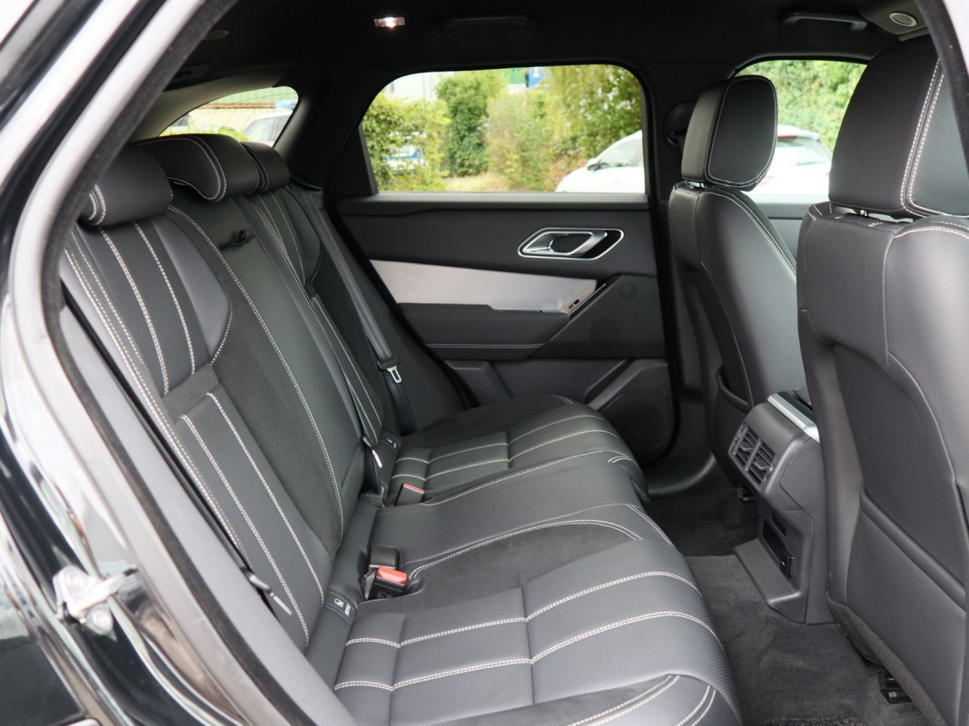 Land Rover Range Rover Velar - SUV/Off-road - Schwarz - Gebrauchtwagen - Bild 5