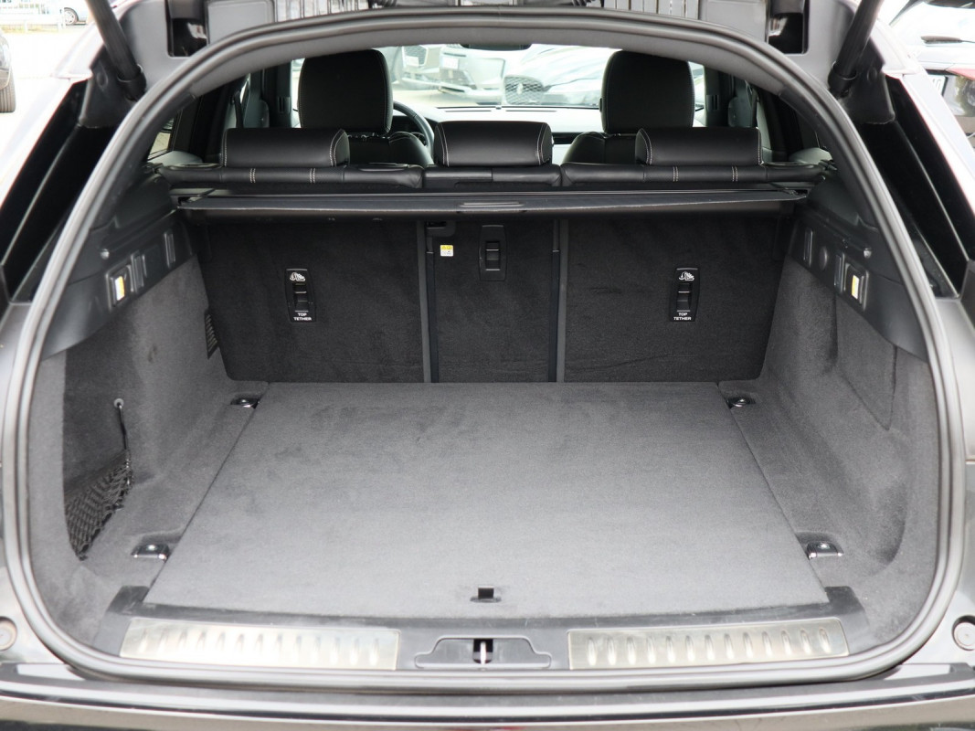 Land Rover Range Rover Velar - SUV/Off-road - Schwarz - Gebrauchtwagen - Bild 15