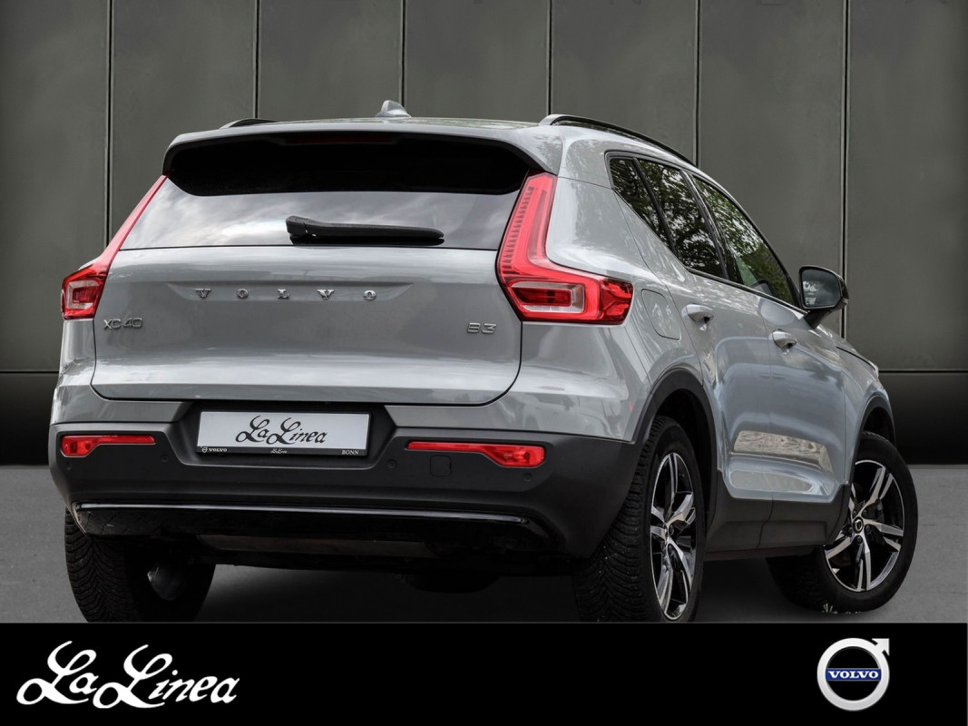 Volvo XC40 B3 - SUV/Off-road - Grau - Gebrauchtwagen - Bild 2