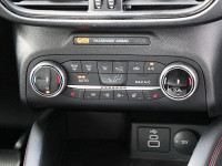 Ford Kuga 2,5l PHEV ST-Line, Allwetter, Winter-Paket uvm. - SUV/Off-road - Rot - Gebrauchtwagen - Bild 9