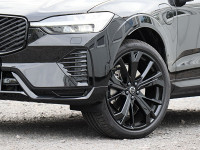 Volvo XC60 Plus Black Edition Plug-In Hybrid AWD - SUV/Off-road - Schwarz - Gebrauchtwagen - Bild 5