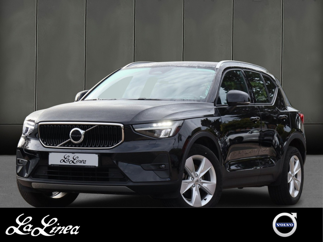 Volvo XC40 B3 - SUV/Off-road - Schwarz - Gebrauchtwagen - Bild 1