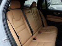 Volvo V60 B4 Benzin - Kombi - Grau - Gebrauchtwagen - Bild 4