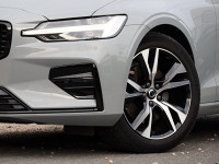 Volvo V60 B4 Benzin - Kombi - Grau - Gebrauchtwagen - Bild 5