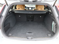 Volvo V60 B4 Benzin - Kombi - Grau - Gebrauchtwagen - Bild 10