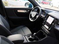 Volvo XC40 B3 - SUV/Off-road - Blau - Gebrauchtwagen - Bild 3