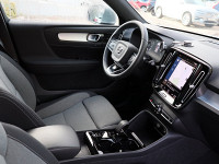 Volvo XC40 T4 - SUV/Off-road - Grau - Gebrauchtwagen - Bild 3
