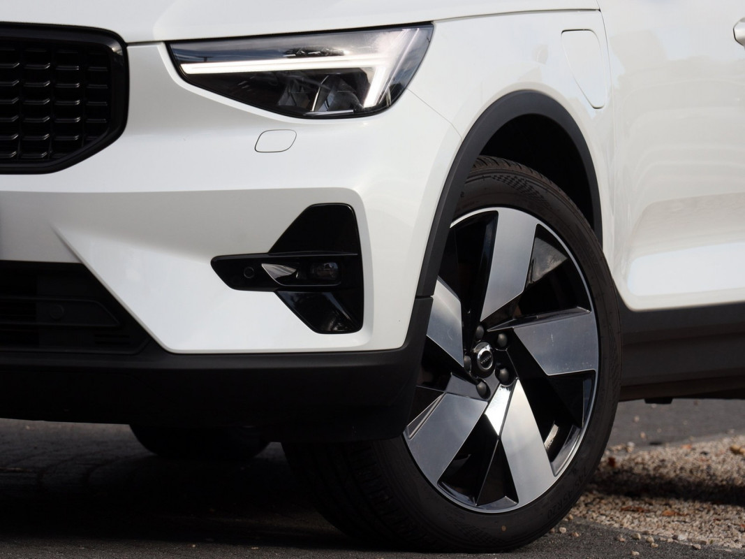 Volvo XC40 T5 - SUV/Off-road - Weiss - Gebrauchtwagen - Bild 5