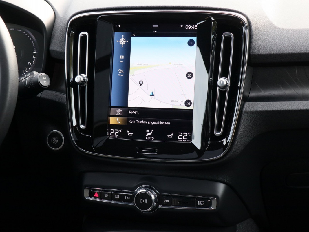 Volvo XC40 T5 - SUV/Off-road - Weiss - Gebrauchtwagen - Bild 7