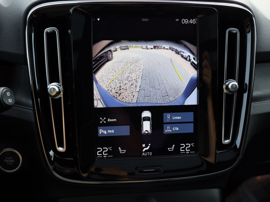 Volvo XC40 T5 - SUV/Off-road - Weiss - Gebrauchtwagen - Bild 12