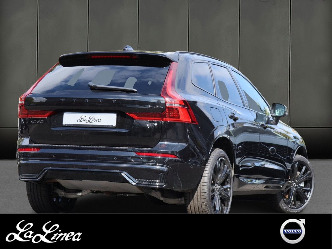 Volvo XC60 T8 AWD - SUV/Off-road - Schwarz - Gebrauchtwagen - Bild 2
