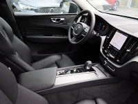 Volvo XC60 B4 (D) AWD - SUV/Off-road - Grau - Gebrauchtwagen - Bild 3