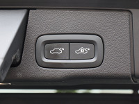 Volvo XC60 B4 (D) - SUV/Off-road - Grau - Gebrauchtwagen - Bild 16