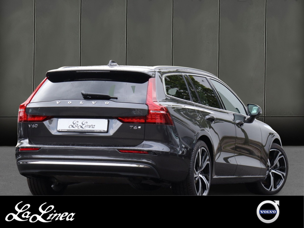 Volvo V60 T6 AWD - Kombi - Grau - Gebrauchtwagen - Bild 2