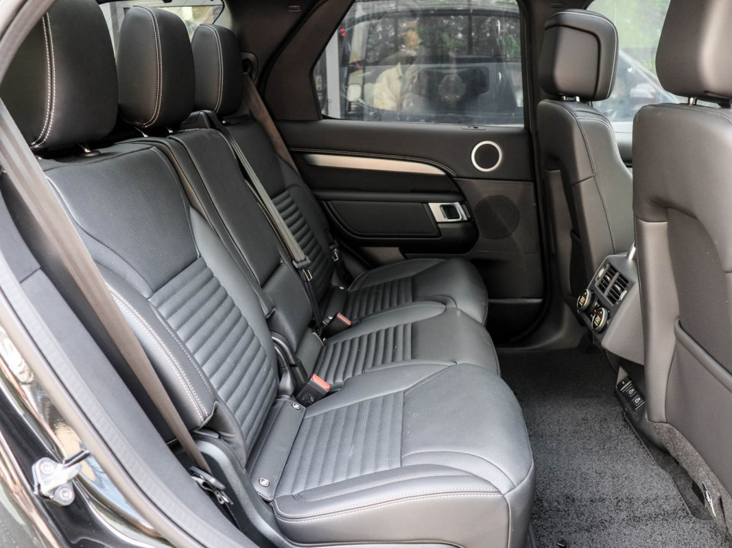 Land Rover Discovery 5 - SUV/Off-road - Schwarz - Gebrauchtwagen - Bild 5