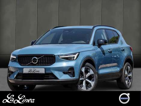 Volvo XC40 B3 - SUV/Off-road - Blau - Gebrauchtwagen - Bild 1